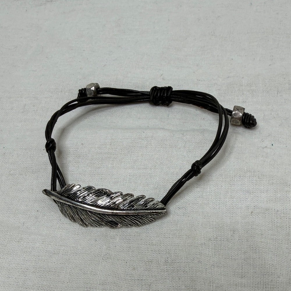 Fossil Faux Leather Adjustable Feather Bracelet